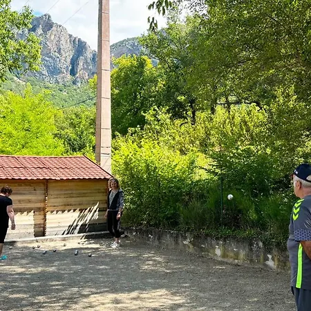 Le Saint Clair Camping Moustiers-Sainte-Marie